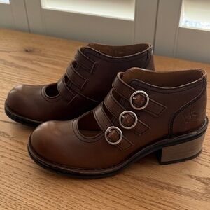 John Fluevog Brown Ankle Booties with Straps “Kickstarter Buckle Strap Phantom”